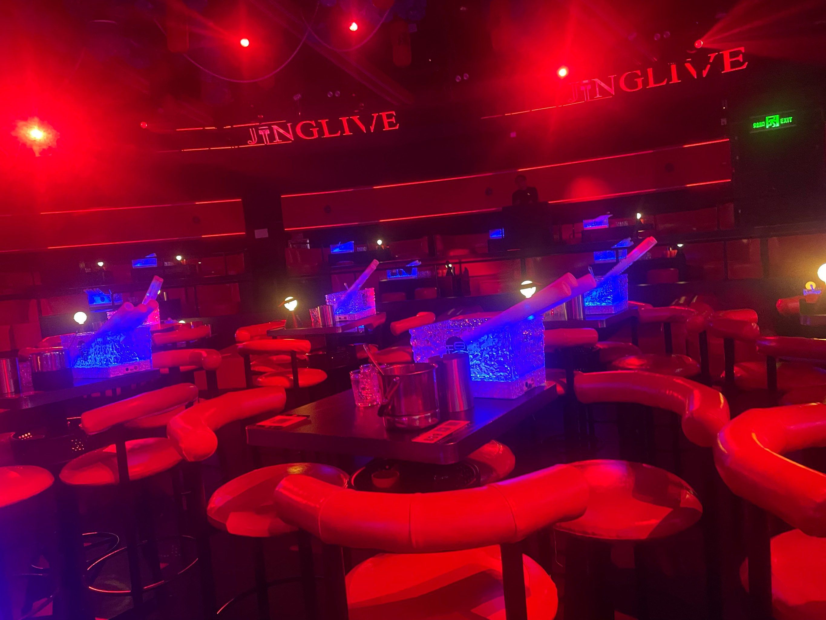 温州商务ktv怎么玩轻松玩转商务娱乐-龙湾区ktv预订